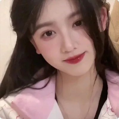 圆月迷离花